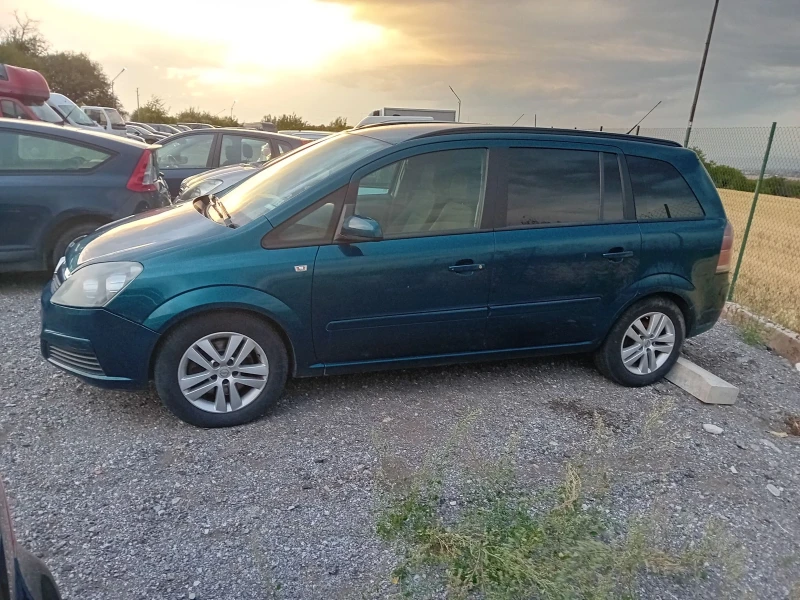 Opel Zafira БРАКУВАНА ПАЛИ И РАБОТИ ЦЯЛ ЗА ЧАСТИ , снимка 3 - Автомобили и джипове - 51546569