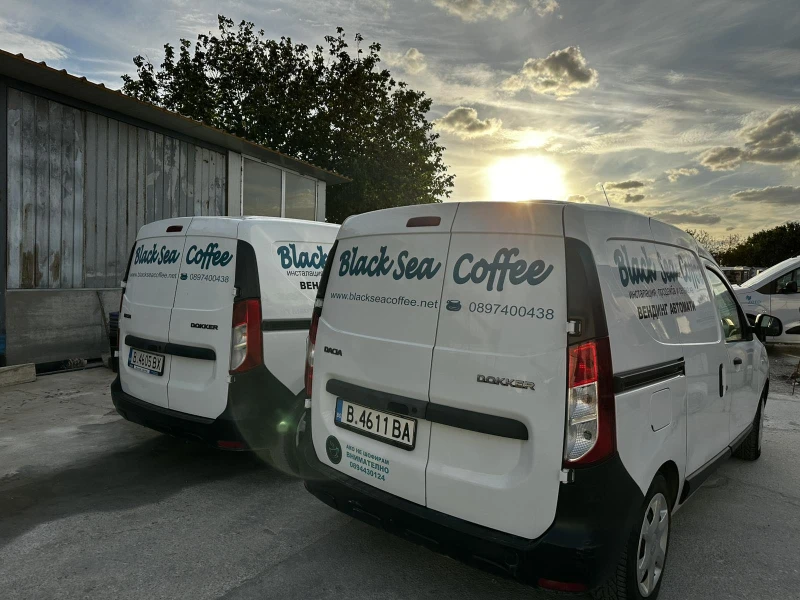 Dacia Dokker, снимка 4 - Автомобили и джипове - 52703379