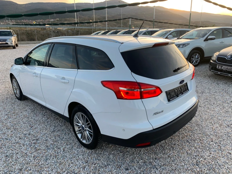 Ford Focus 1.5tdci 120кс Нави , снимка 7 - Автомобили и джипове - 52237596