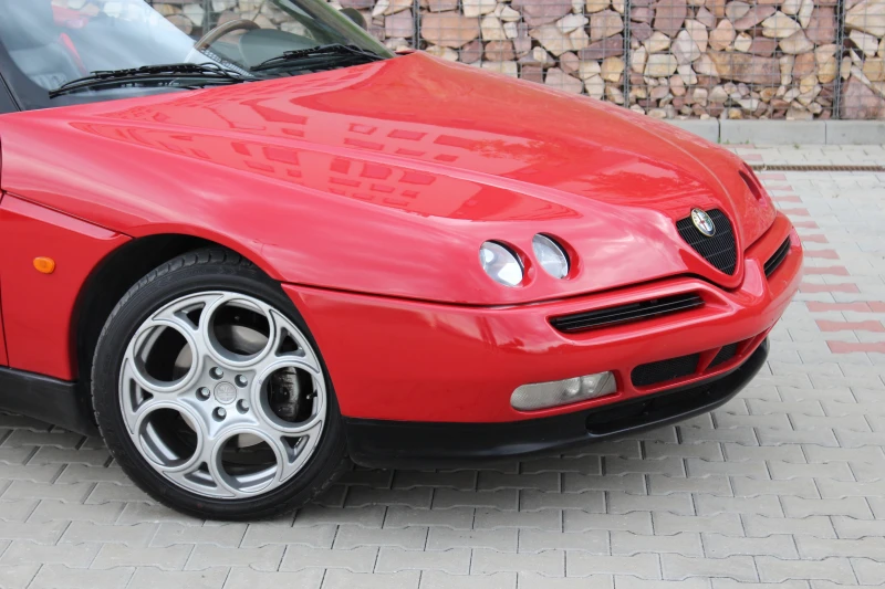 Alfa Romeo Spider, снимка 3 - Автомобили и джипове - 52474431