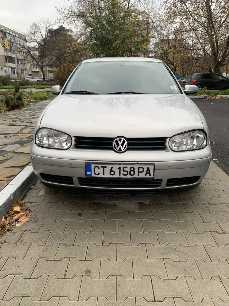 VW Golf, снимка 2 - Автомобили и джипове - 52514096