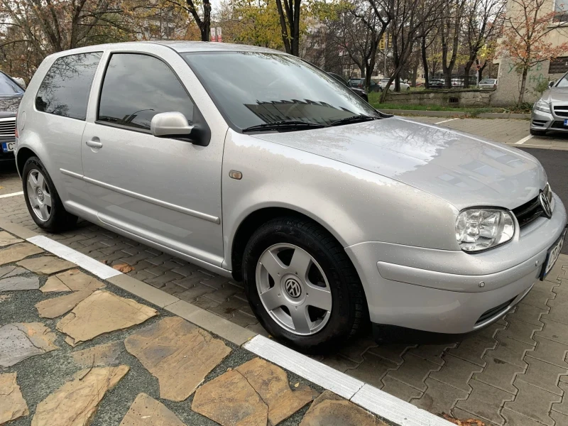 VW Golf, снимка 4 - Автомобили и джипове - 52514096