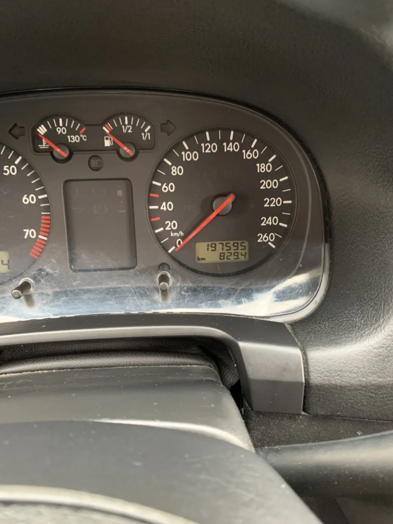 VW Golf, снимка 12 - Автомобили и джипове - 52514096