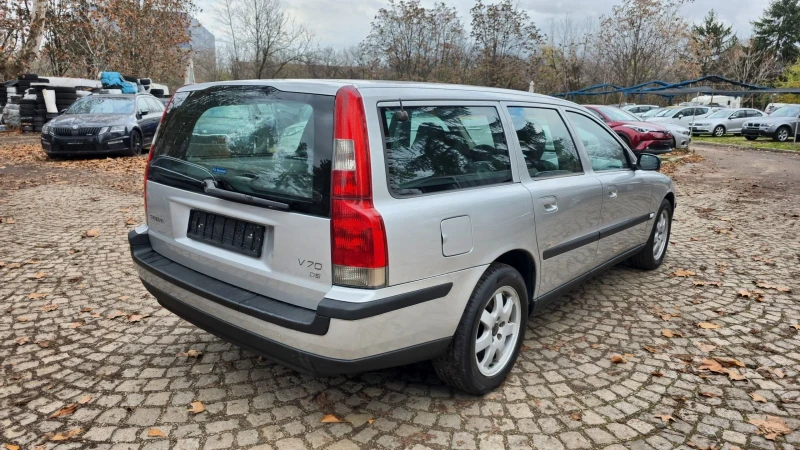 Volvo V70 2.4D 163k.c., снимка 5 - Автомобили и джипове - 52670260