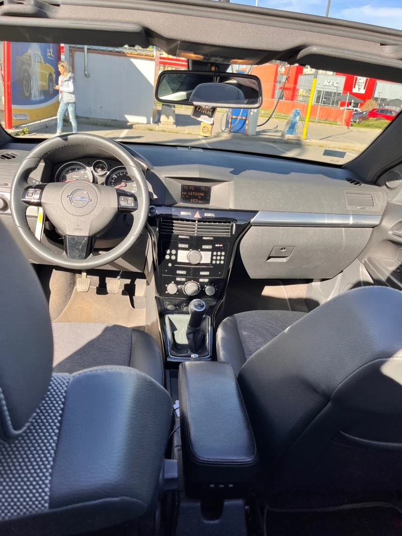 Opel Astra 1.8i COSMO, снимка 9 - Автомобили и джипове - 53012388