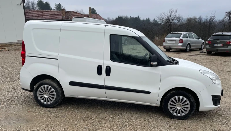 Opel Combo 1.3, снимка 2 - Автомобили и джипове - 53121574