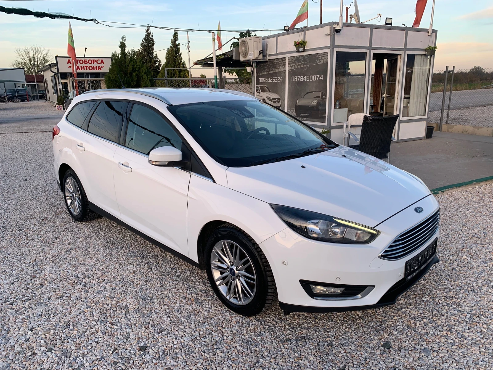 Ford Focus 1.5tdci 120кс Нави , снимка 1