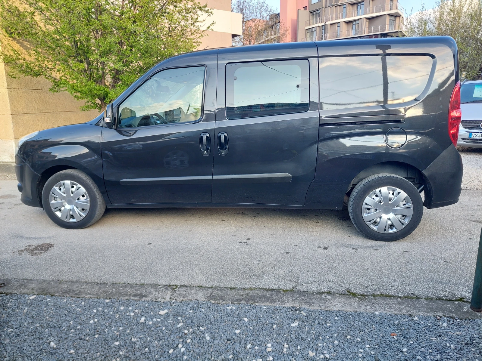 Fiat Doblo 2, 0.JTDM-МАКСИ-ТОП СЪСТОЯНИЕ - изображение 8