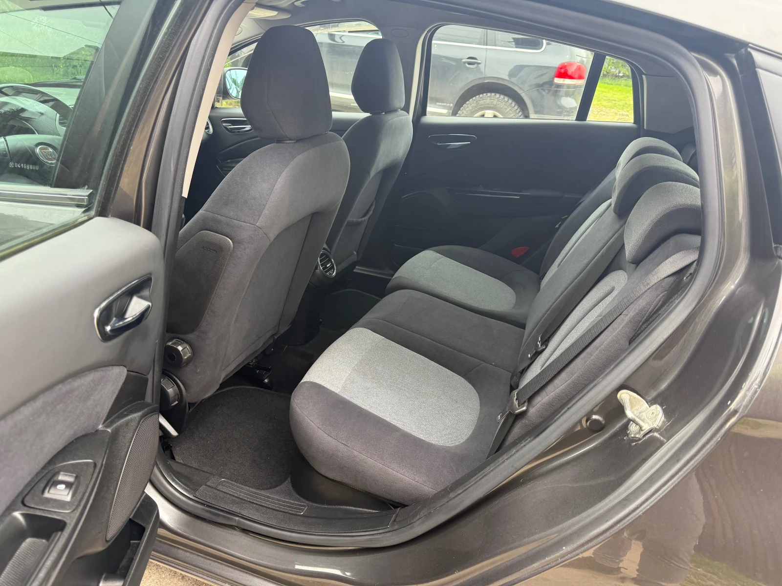 Fiat Bravo 1.4T-Jet - изображение 10