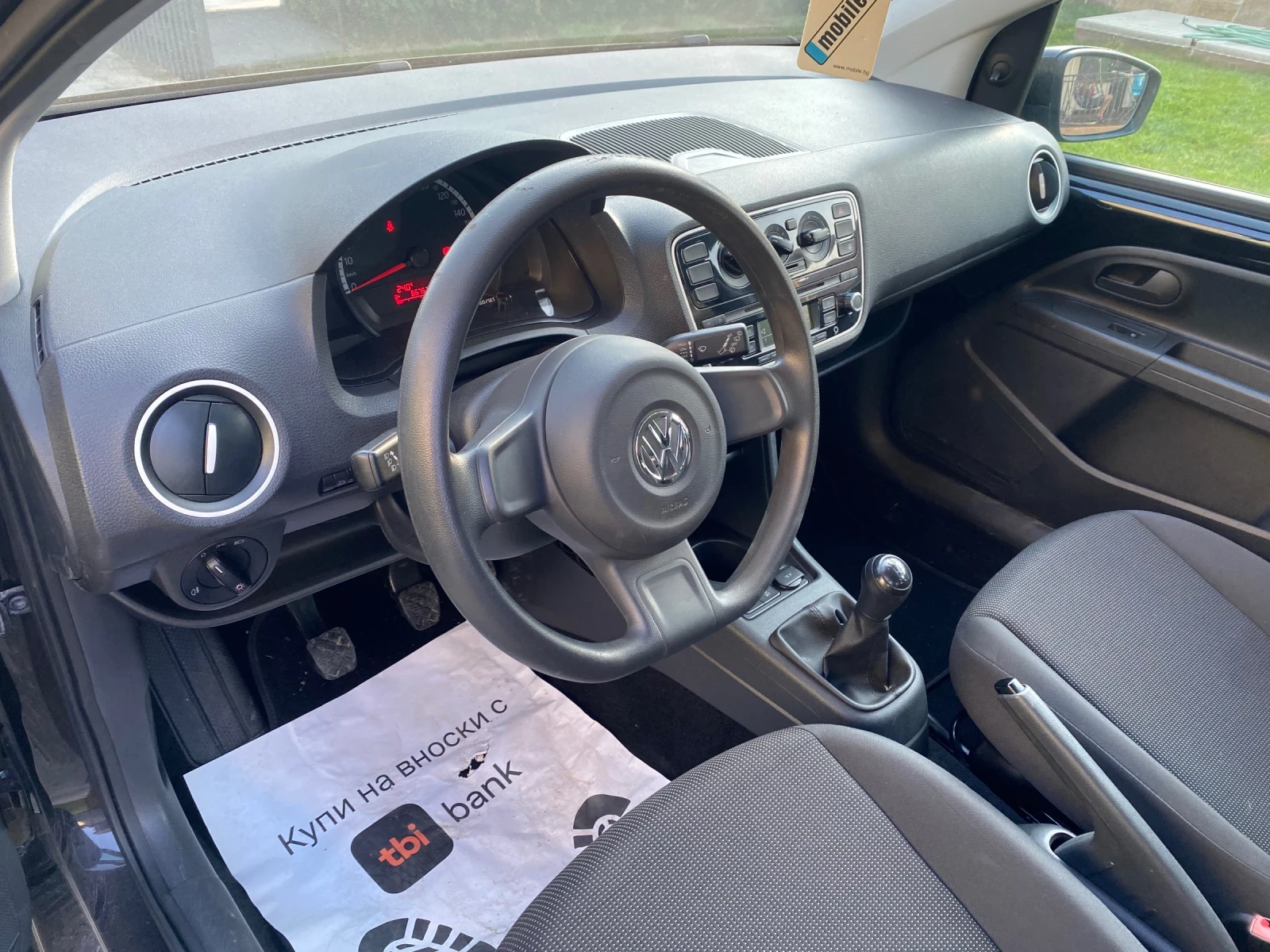 VW Up 1.0 - изображение 7