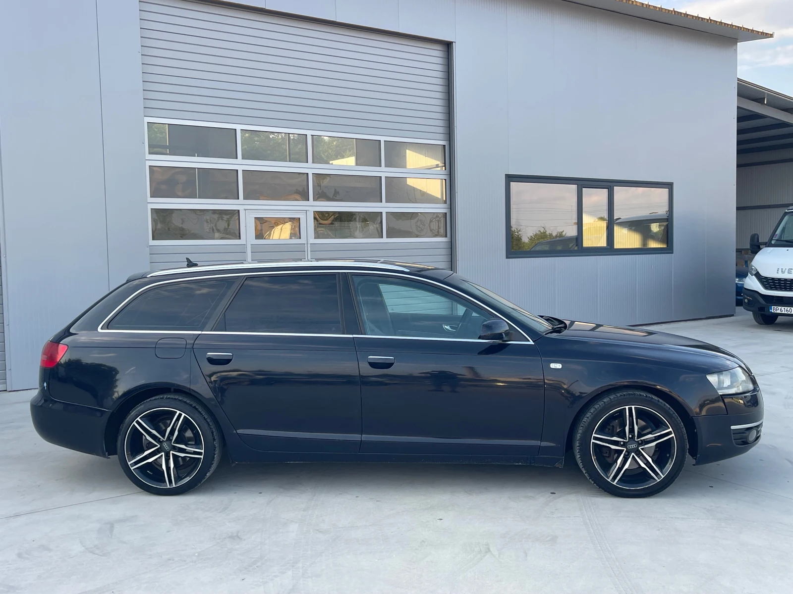 Audi A6  - изображение 2