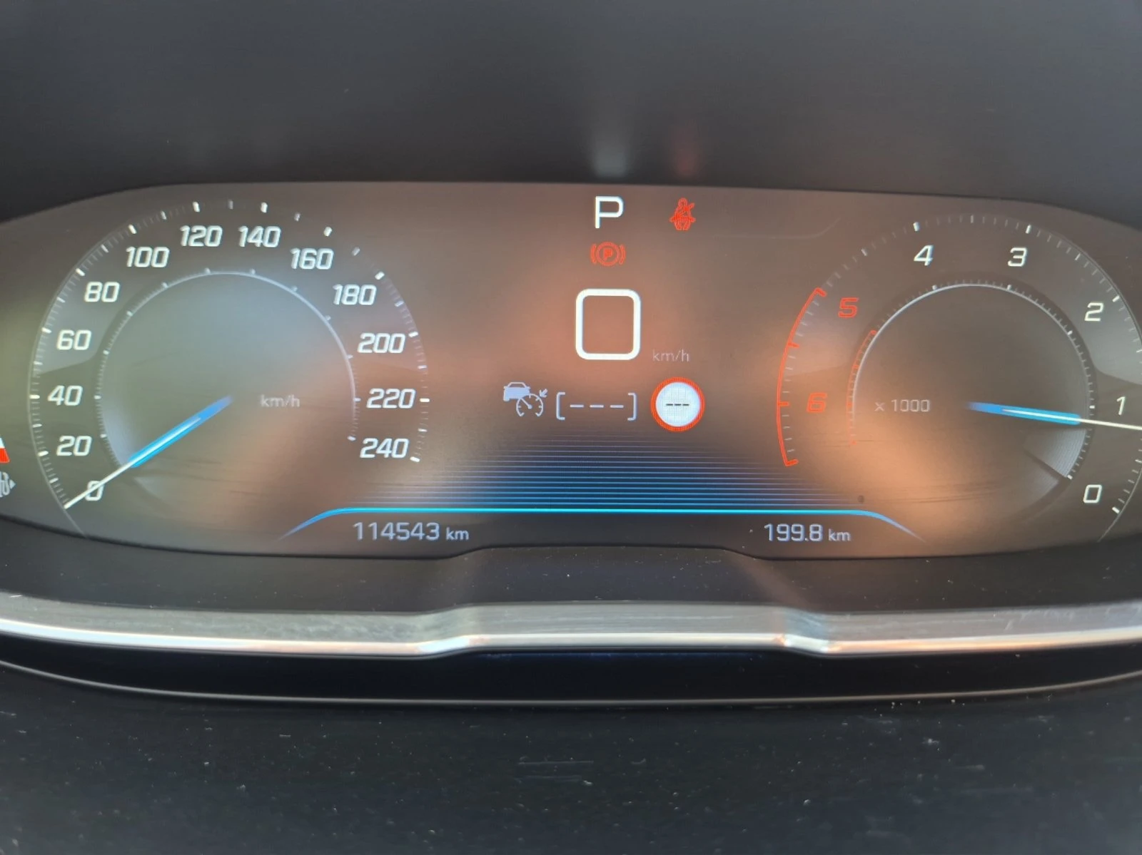 Peugeot 3008  NEW ALLURE 1.6 e-HDi 120 EAT6 | Mobile.bg   12