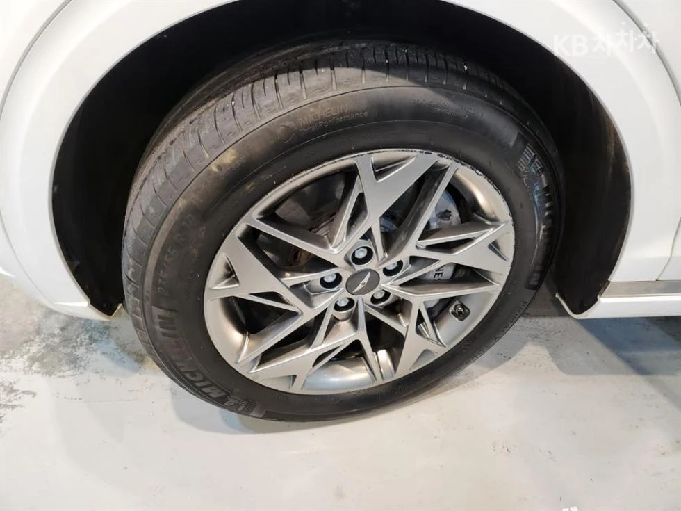 Genesis GV70 2.2 AWD 2024     | Mobile.bg   17