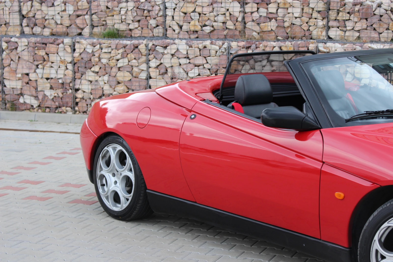 Alfa Romeo Spider  - изображение 2