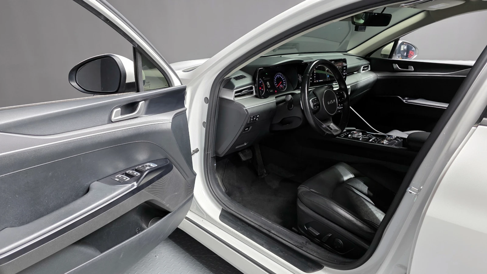 Kia K5 2.0 LPI TRENDY autogeorge.com | Mobile.bg � ����������� 9