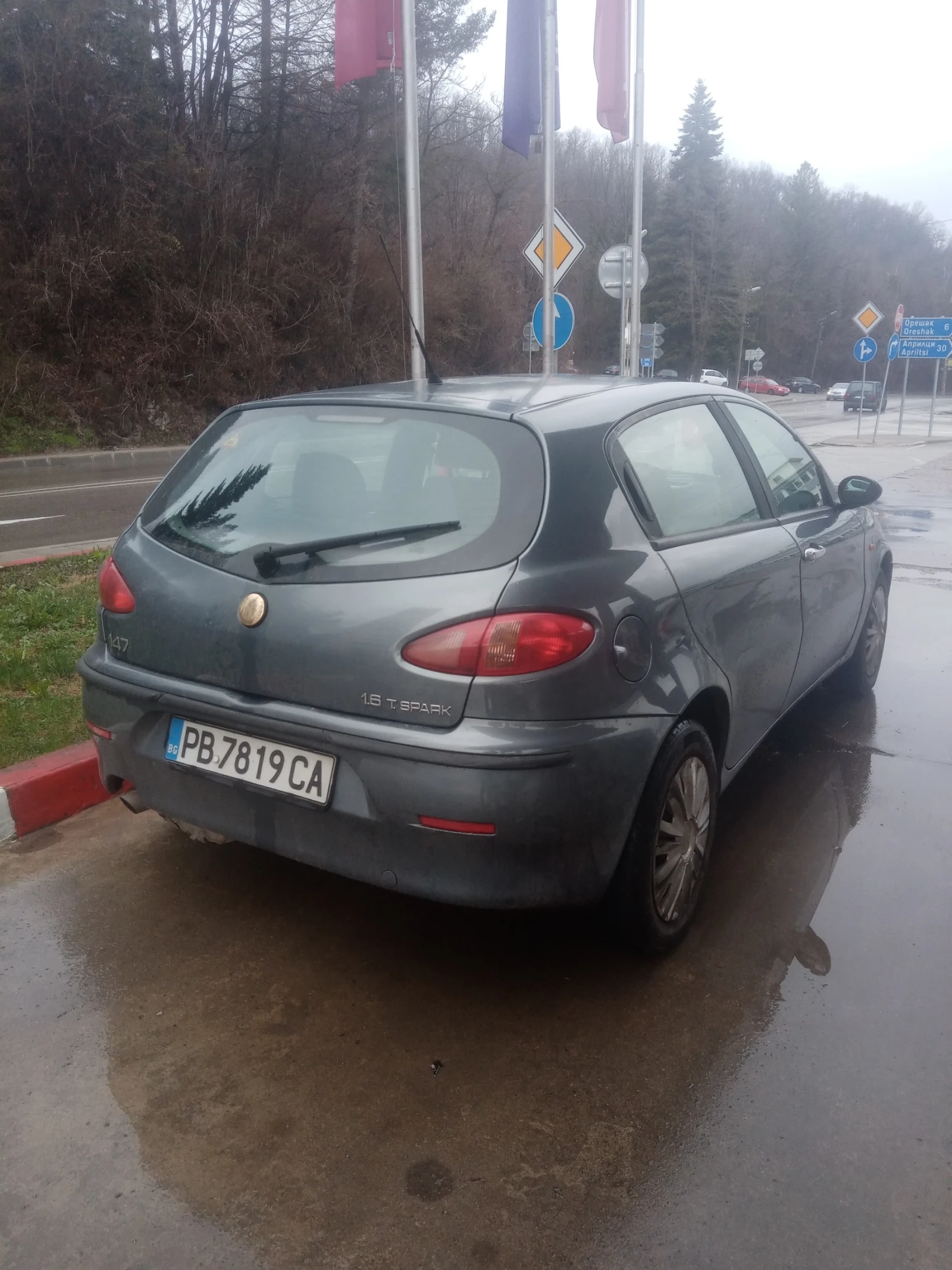 Alfa Romeo 147 1, 6 - изображение 3