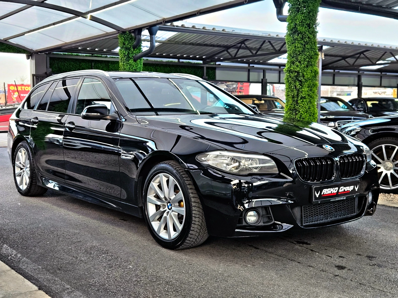 BMW 530 M/XD/DISTR/CAMERA/HEAD UP/ПОДГРЕВ/PANO/AUTO H/LIZI - изображение 3