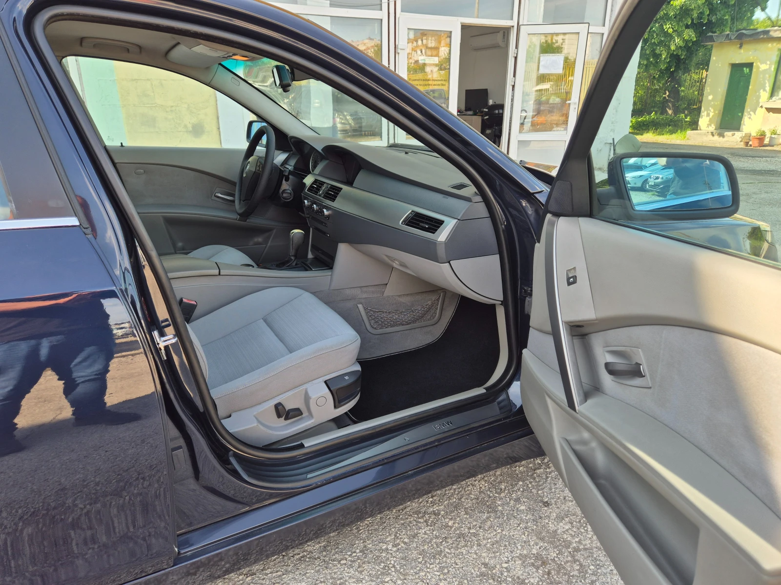 BMW 525 2.5D 177К.С. ITALY TOP, снимка 14 - Автомобили и джипове - 54415153