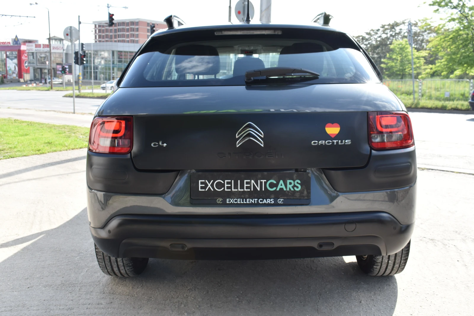Citroen C4 Cactus 1.6D* AUTOMAT* FULL-LED, снимка 7 - Автомобили и джипове - 54651781