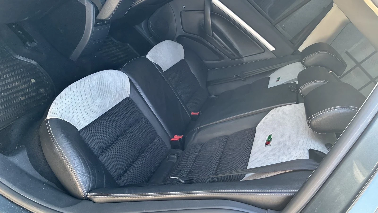 Skoda Octavia 1.9 TDI, снимка 6 - Автомобили и джипове - 54725771