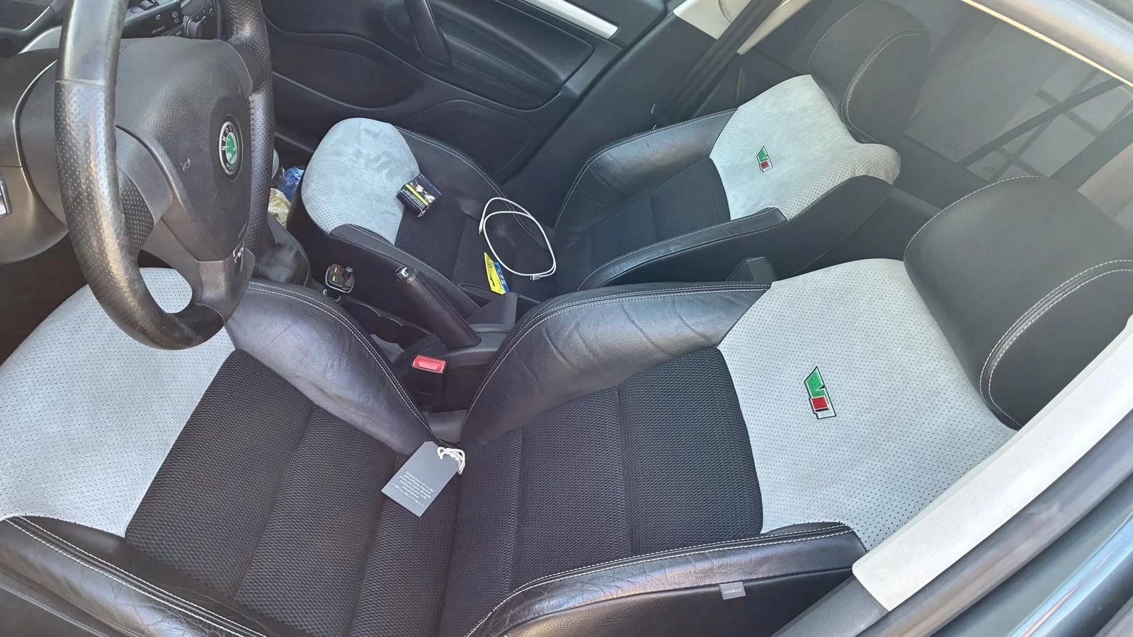 Skoda Octavia 1.9 TDI, снимка 5 - Автомобили и джипове - 54725771