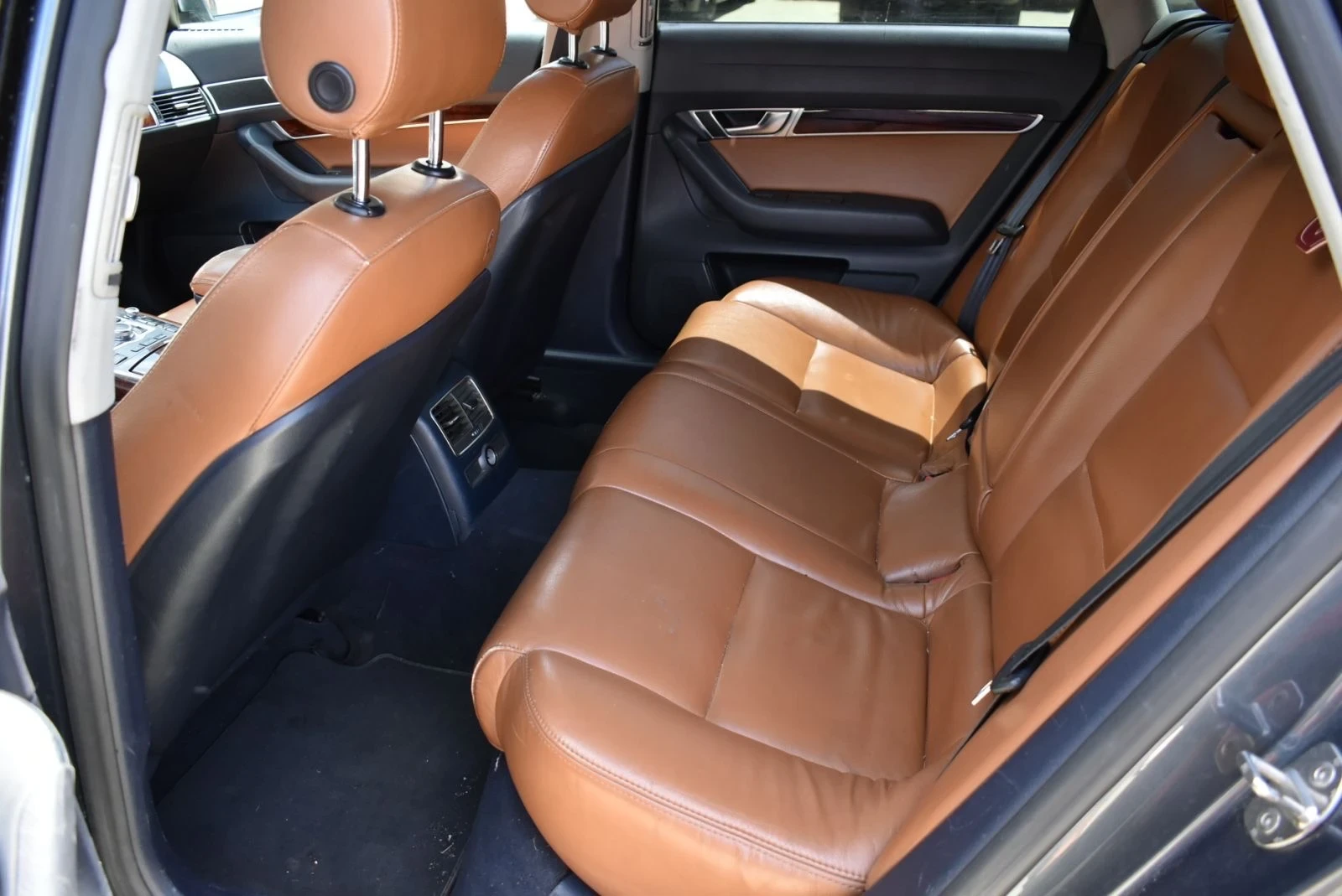 Audi A6 3.0TDI, снимка 11 - Автомобили и джипове - 54745995