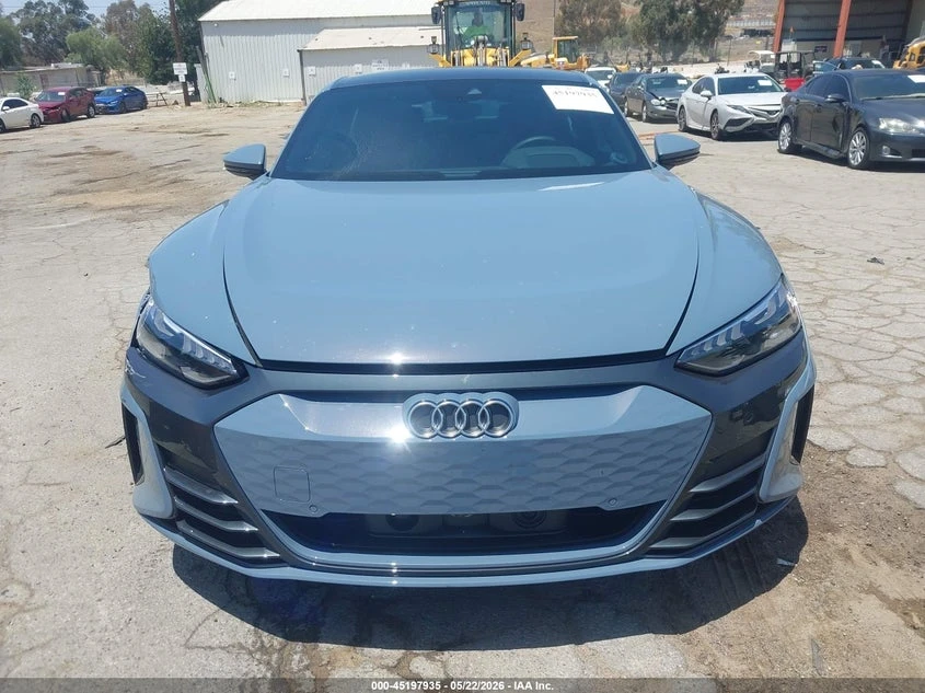 Audi E-Tron GT Premium Plus Quattro, снимка 12 - Автомобили и джипове - 54770075