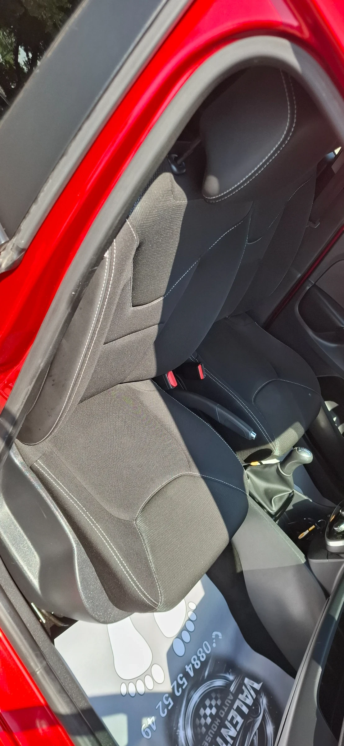 Renault Clio 1.2 Led Red Rose  88000km Като Нова, снимка 7 - Автомобили и джипове - 54798879
