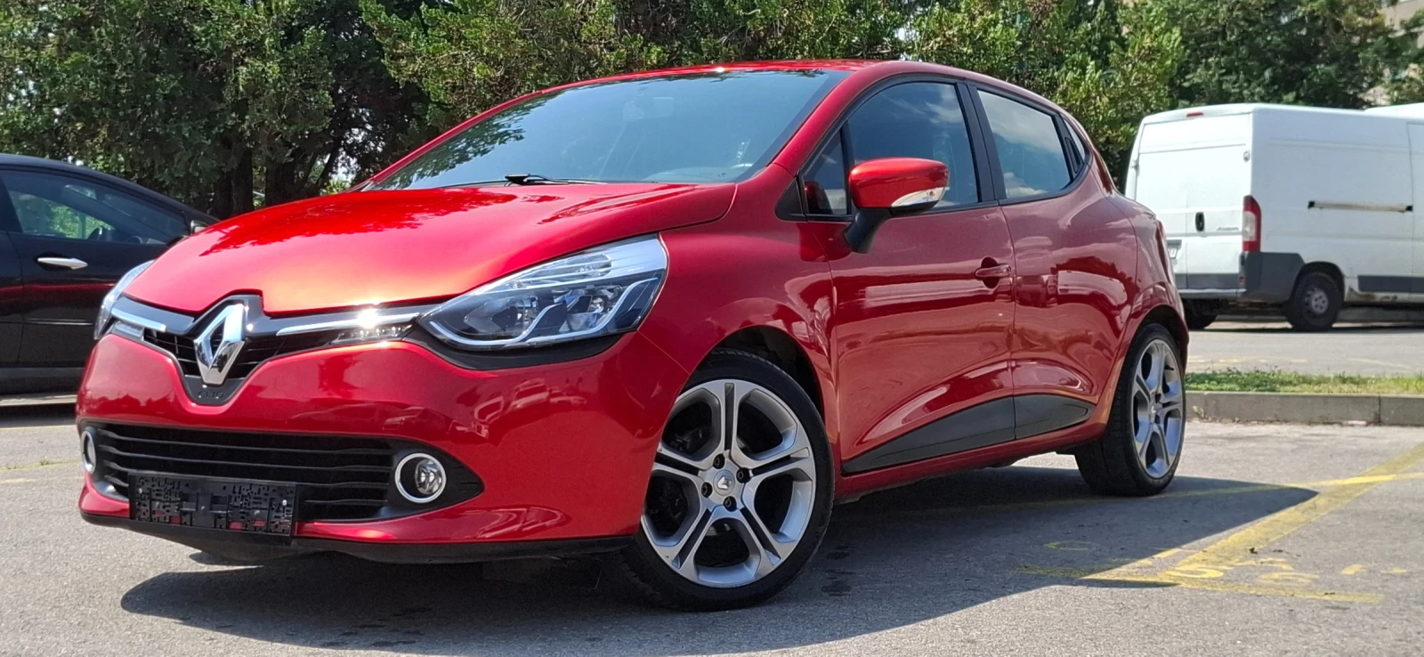 Renault Clio 1.2 Led Red Rose  88000km Като Нова, снимка 2 - Автомобили и джипове - 54798879