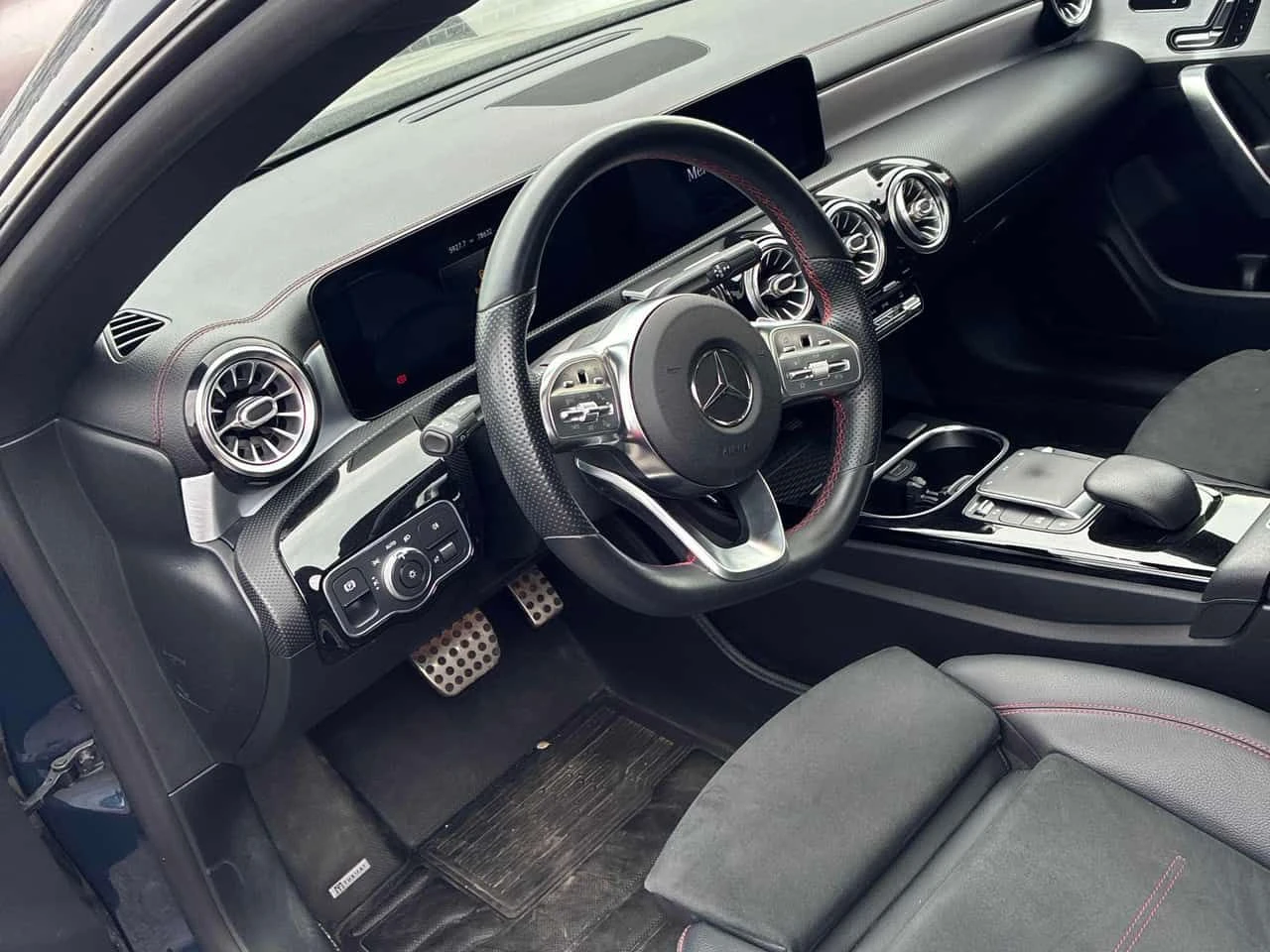 Mercedes-Benz CLA 250 * CARFAX * ОПЦИЯ ЗА ФИНАНСИРАНЕ, снимка 5 - Автомобили и джипове - 54885735