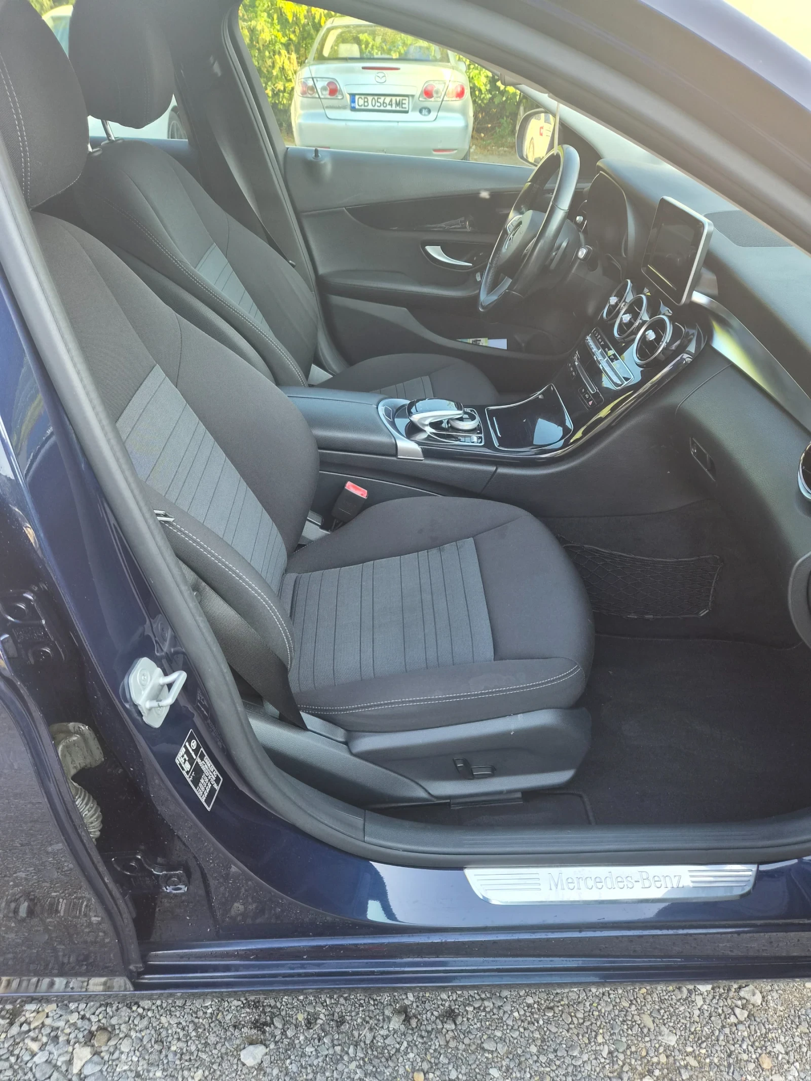 Mercedes-Benz C 200 УНИКАТ, снимка 9 - Автомобили и джипове - 55397070