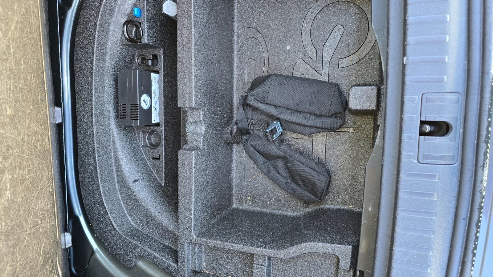 Skoda Octavia 1.5 eTSI/DSG/Combi/Edition+ /Disctr/Lane/Digitl/Am, снимка 6 - Автомобили и джипове - 55614378