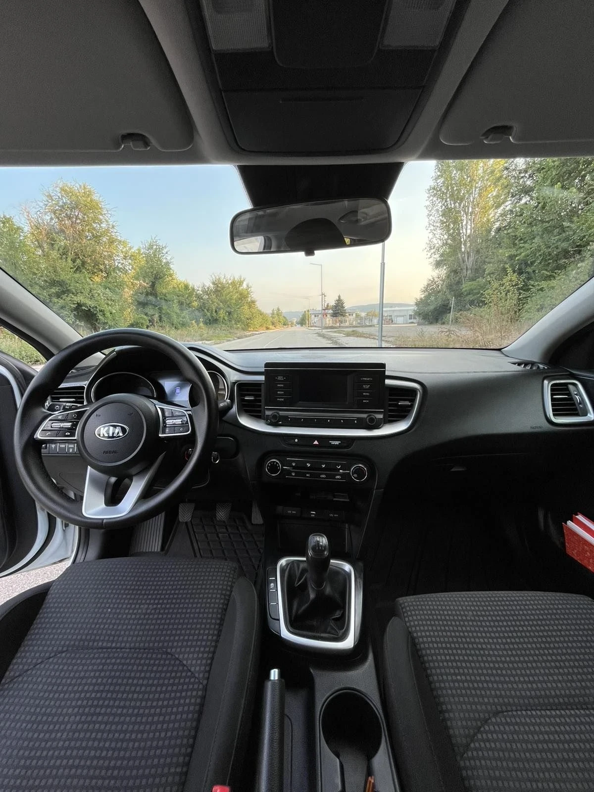 Kia Ceed, снимка 8 - Автомобили и джипове - 55826874