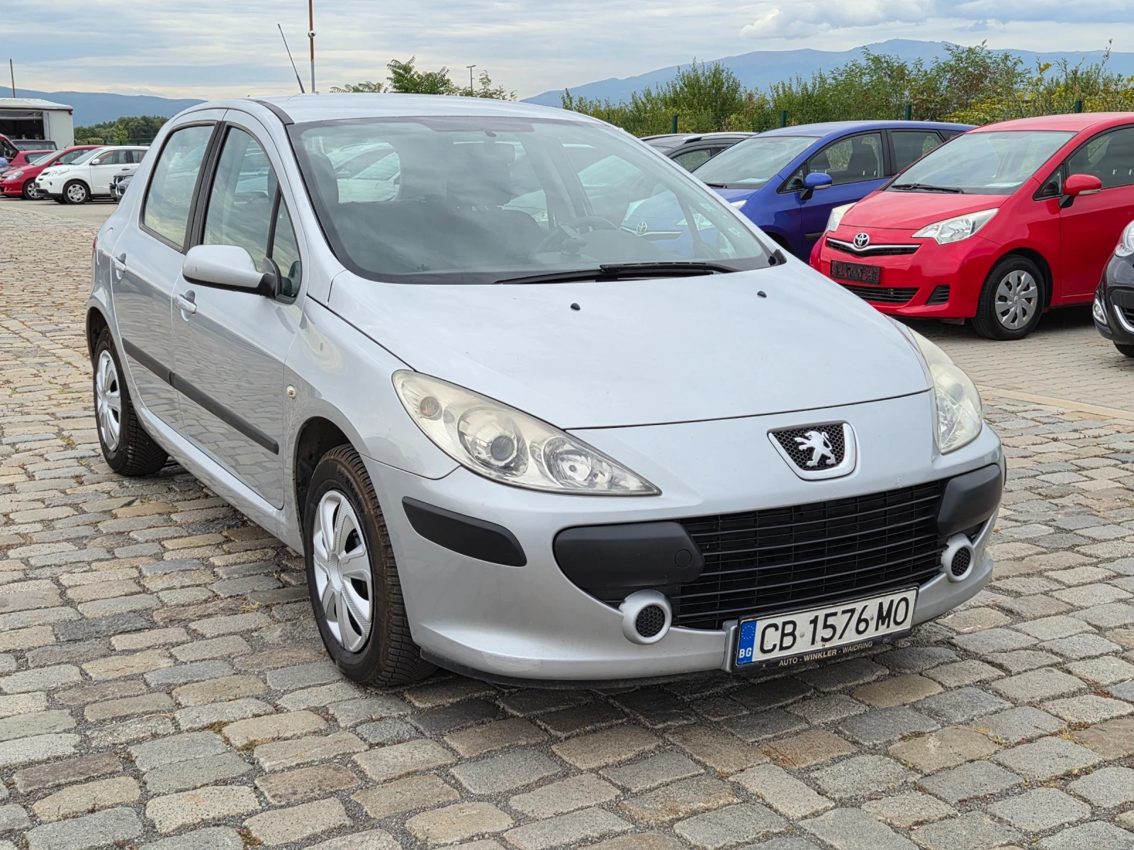 Peugeot 307 1.6HDI 109кс ВСИЧКО ПЛАТЕНО , снимка 3 - Автомобили и джипове - 56088342