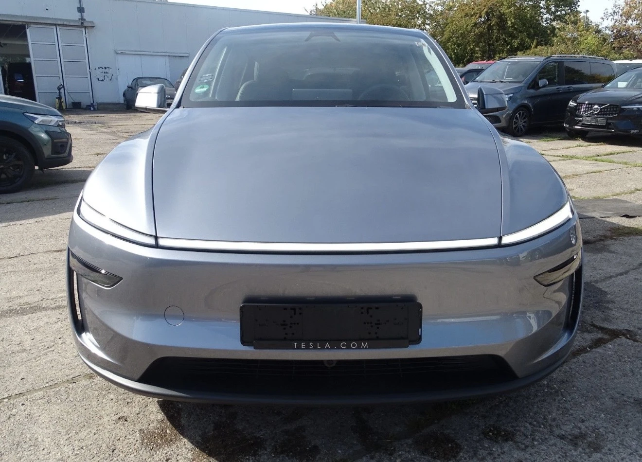 Tesla Model Y Dual Motor ОЧАКВАМ ВНОС ГАРАНЦИЯ , снимка 7 - Автомобили и джипове - 56292700
