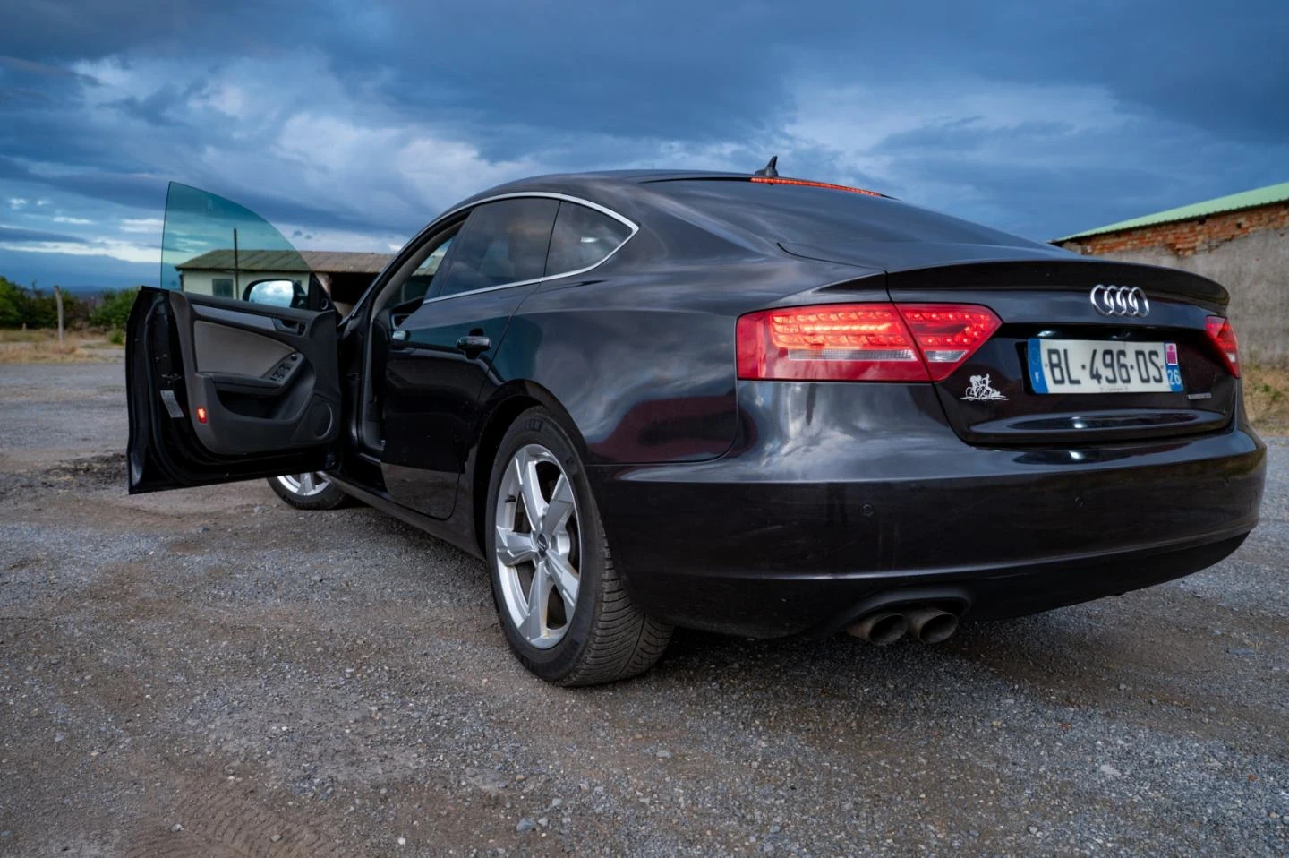 Audi A5, снимка 4 - Автомобили и джипове - 56399360