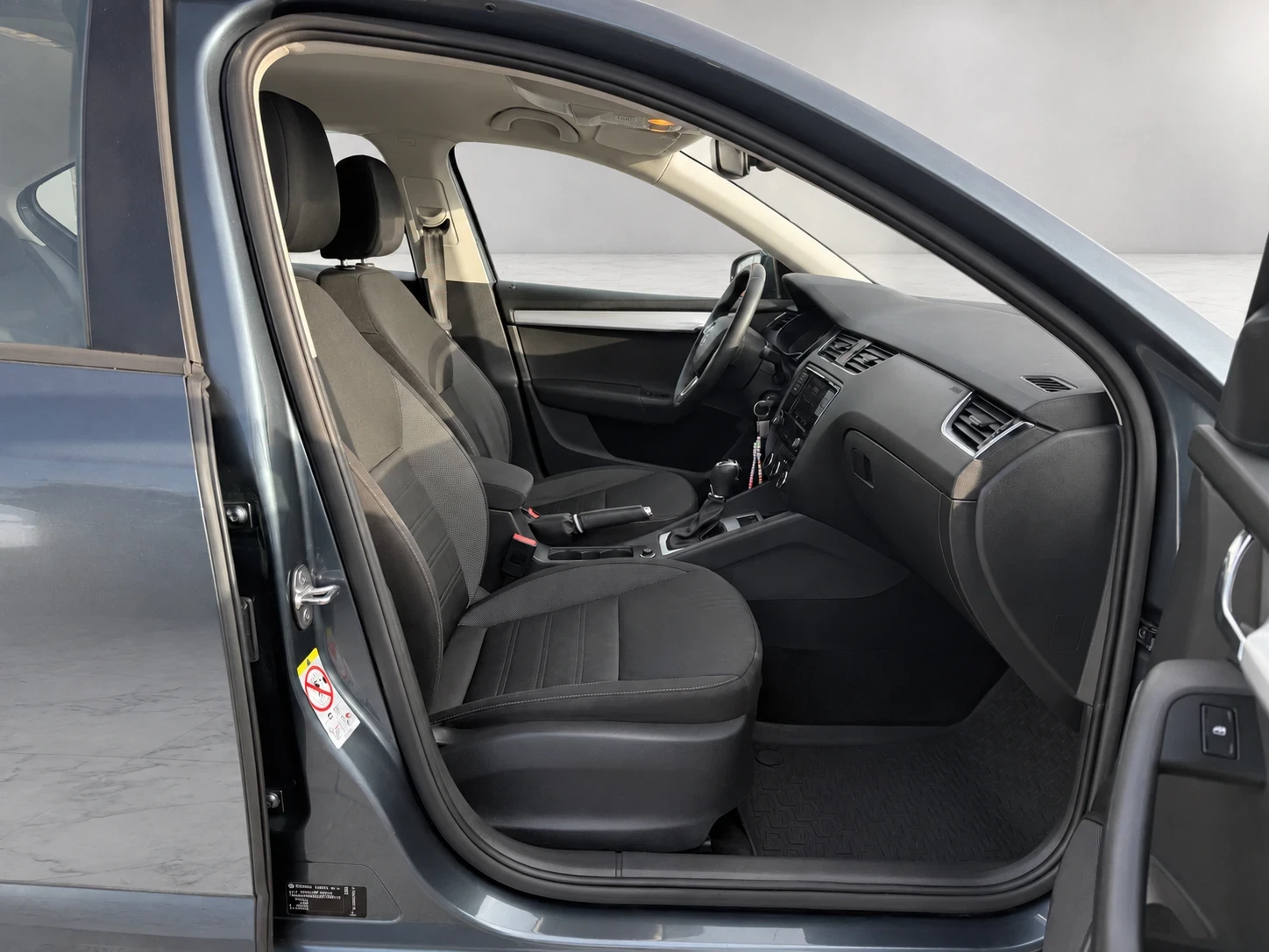 Skoda Octavia 1.4i 150kc | Mobile.bg � ����������� 14