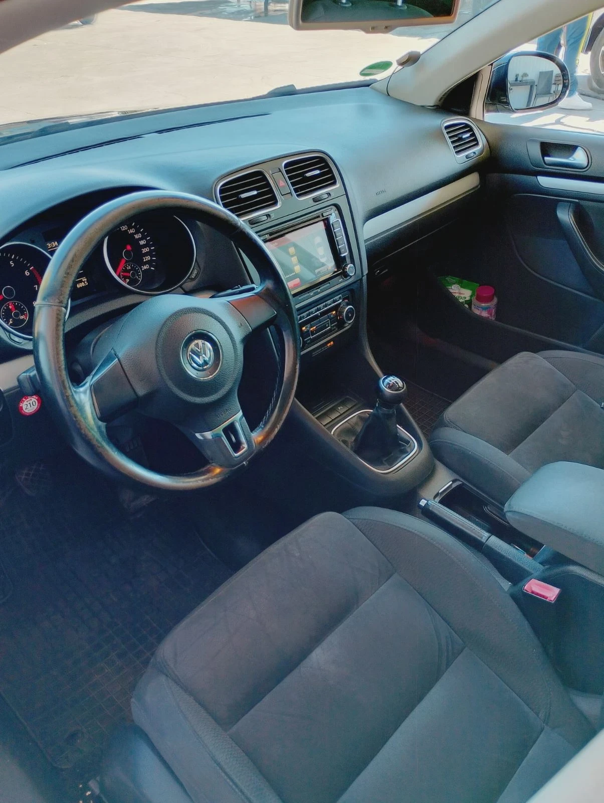 VW Golf, снимка 3 - Автомобили и джипове - 56466973