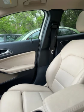 Mercedes-Benz GLA 250 Harman Kardon, снимка 7
