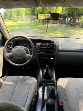 Suzuki Grand vitara 2.5 GAZ, снимка 10