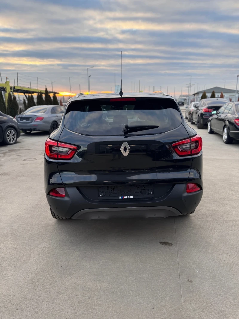 Renault Kadjar * АВТОМАТИК* ТОП* 1.5DCI* , снимка 4 - Автомобили и джипове - 48801017