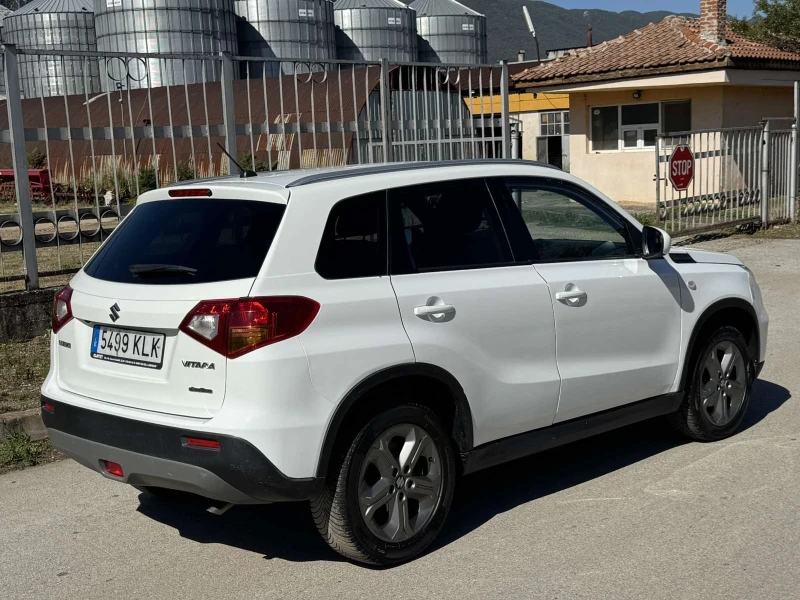Suzuki Vitara * AllGrip* 1.6i * 120кс. * 4x4* Дистроник* , снимка 3 - Автомобили и джипове - 51515123