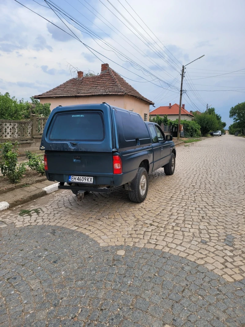 Mazda B2500 2.5 Diesel, снимка 6 - Автомобили и джипове - 52024879