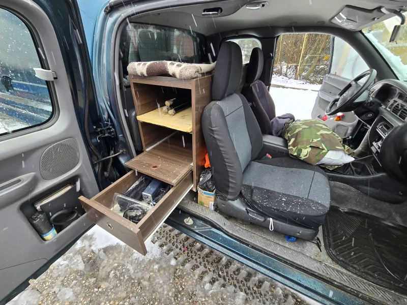 Mazda B2500 2.5 Diesel, снимка 10 - Автомобили и джипове - 52024879