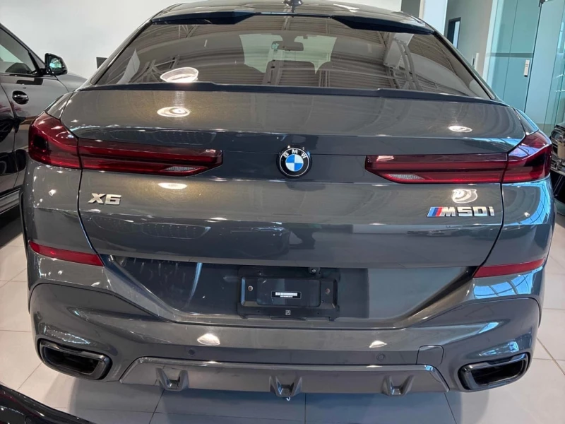 BMW X6 * M50i * CARFAX * БЕЗ ПЪРВОНАЧАЛНА ВНОСКА, снимка 4 - Автомобили и джипове - 53092020