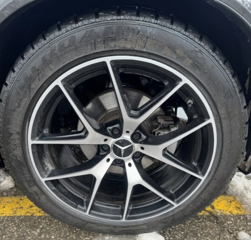 Mercedes-Benz GLC 43 AMG * CARFAX * БЕЗ ПЪРВОНАЧАЛНА ВНОСКА, снимка 7 - Автомобили и джипове - 53109993