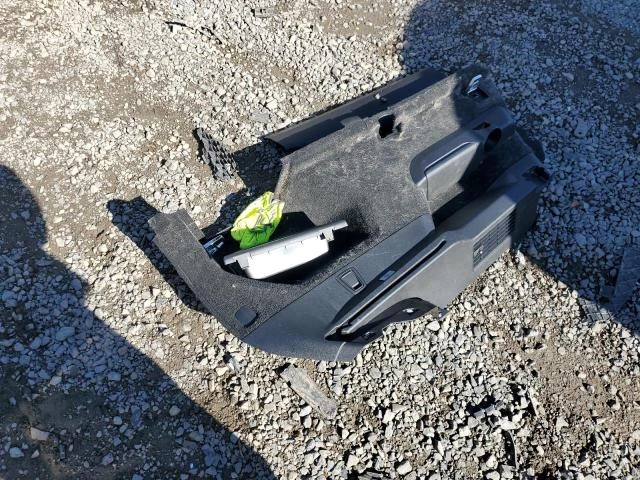 Volvo Xc90 2.0L 4 All wheel drive - изображение 5