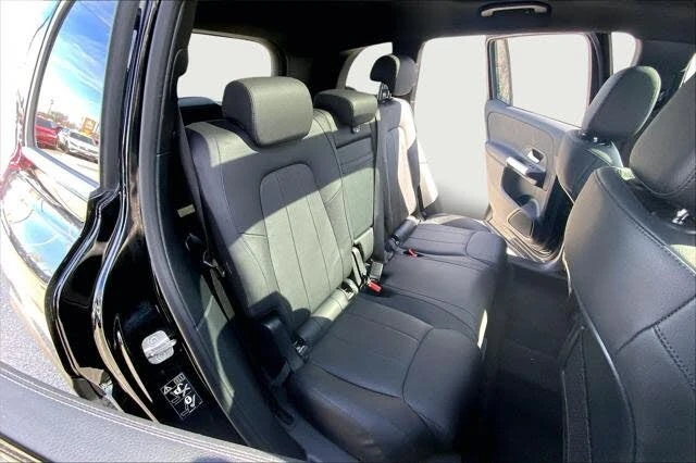 Mercedes-Benz GLB 250 4MATIC* ����������* (���� �� ��)  | Mobile.bg � ����������� 17