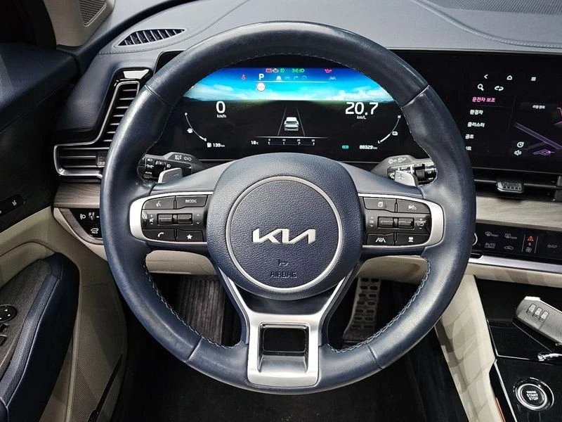 Kia Sportage Signature Gravity 2WD| 226к.с.| ВКЛ.ТЕХНОТЕСТ, снимка 13 - Автомобили и джипове - 55175747