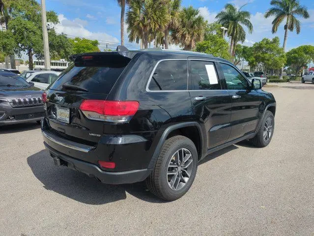 Jeep Cherokee Limited, снимка 7 - Автомобили и джипове - 55509751